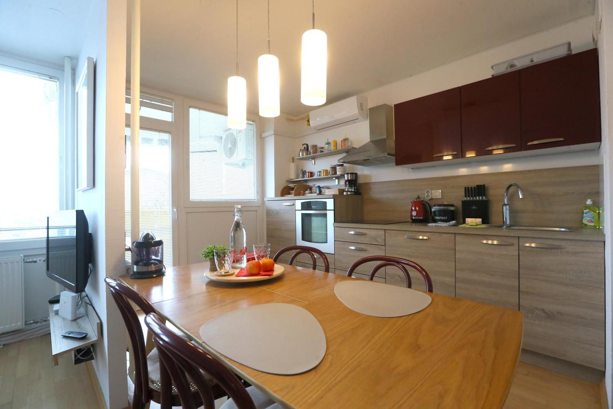 Thomas Apartment 028 Любляна Экстерьер фото